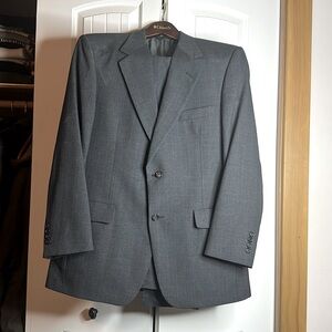 Roundtree and Yorke wool suit
